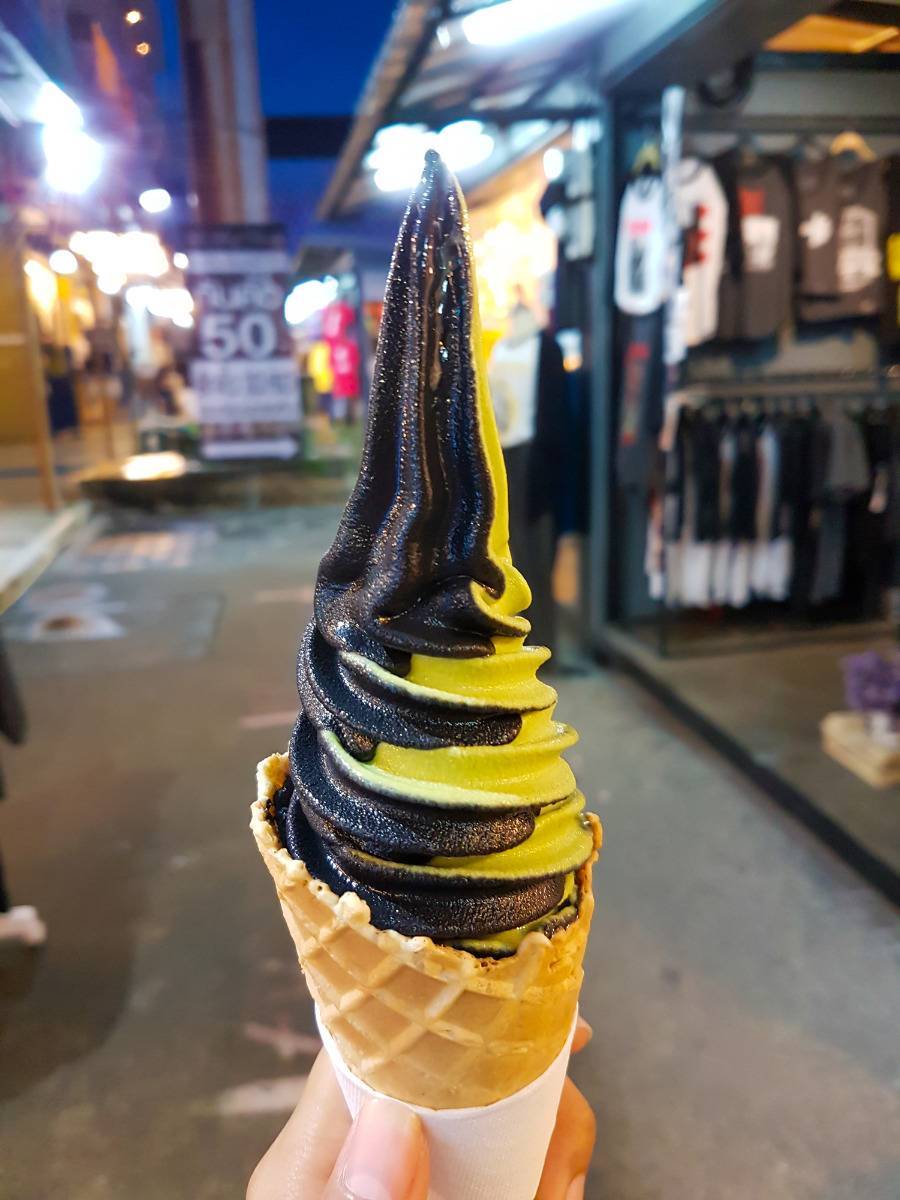Ice Cream with Charcoal Powder